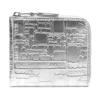 Comme Des Garçons Comme Des Garcons Sa3100eg Embossed Logo Wallet In Silver