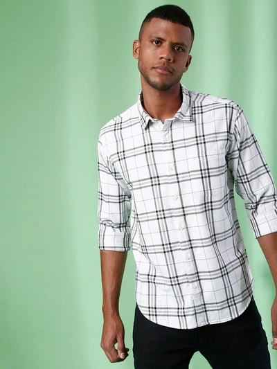 Campus Sutra Men Full Sleeve Checkered Casual Shirt In White