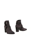 Tod's Ankle Boots In Grey