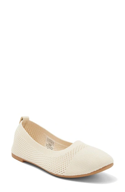 Danskin Vision Knit Ballet Flat In Natural