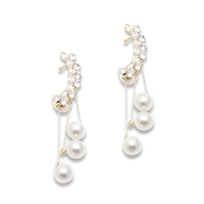 Sohi White Color Gold Plated Party Designer Stone Drop Earring For Women's