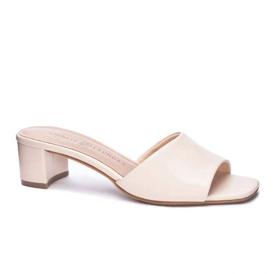 Chinese Laundry Lana Slide Sandal In Cream In White