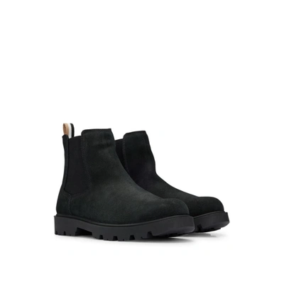 Hugo Boss Chelsea Boots In Suede With Signature-stripe Tape In Black