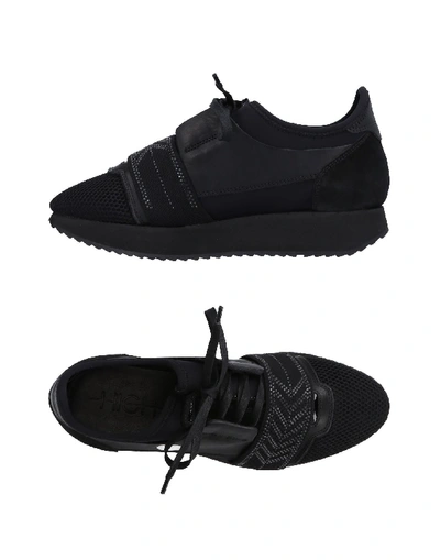 High Sneakers In Black