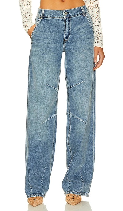 Alice And Olivia Parker Low-rise Balloon-leg Jeans In Avery Blue