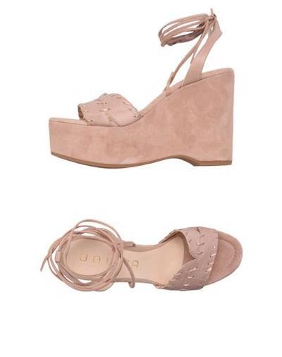 Unisa Sandals In Pastel Pink
