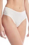 Hanky Panky Movecalm High Waist Thong In Pearl/marsmallow