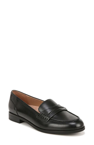 Naturalizer Mia Penny Loafer In Black Leather