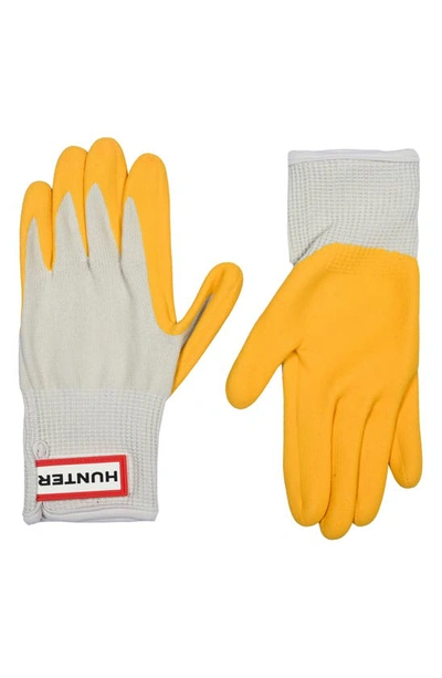 Hunter Rubberized Garden Gloves In Yellow