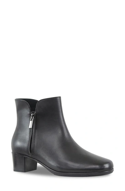 Munro Landyn Water Resistant Bootie In Black