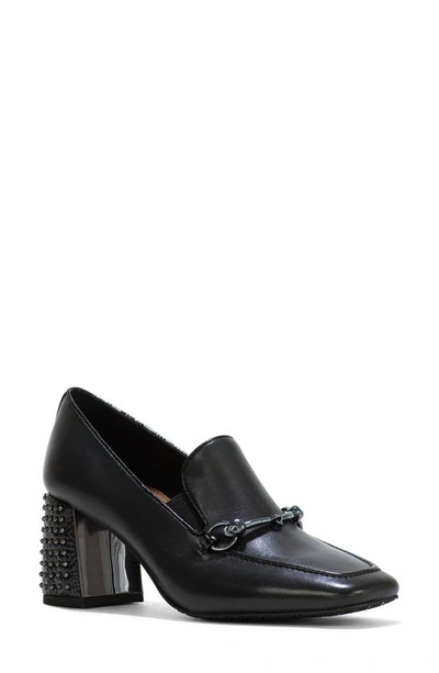 Donald Pliner Whitney Pump In Black