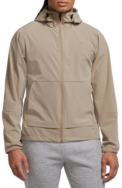 Nike Repel Unlimited Dri-fit Hooded Jacket In Khaki/ Black/ Khaki