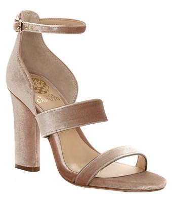 vince camuto robeka
