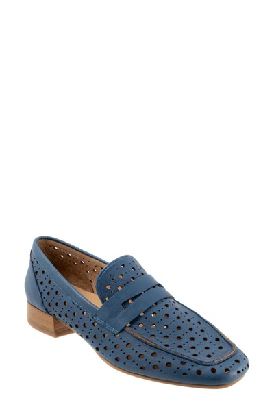 Bueno Lima Penny Loafer In Blue