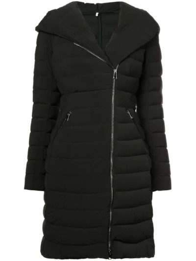 Moncler Barge Hooded Puffer Coat In Black