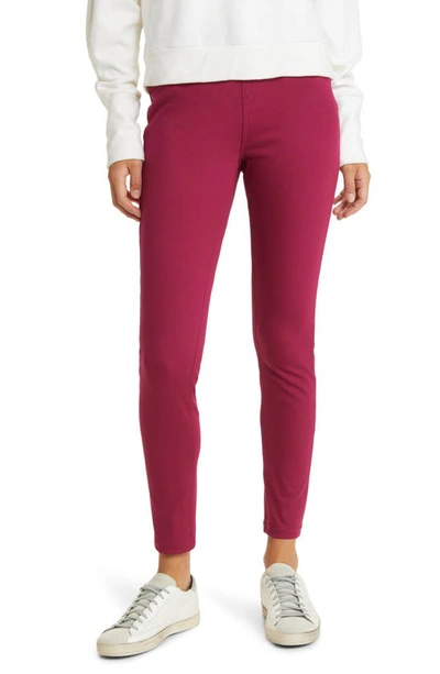 Hue Ultrasoft Denim Leggings In Beet Red