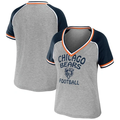 Wear By Erin Andrews Heather Gray Chicago Bears  Throwback Raglan V-neck T-shirt