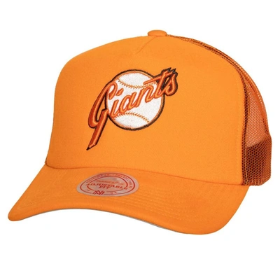 Mitchell & Ness Men's  Orange San Francisco Giants Curveball Trucker Snapback Hat