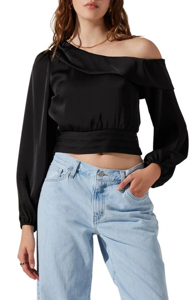 Astr Off The Shoulder Satin Blouse In Black