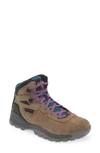 Columbia Newton Ridge Bc Hiking Boot In Wet Sand/ Cedar