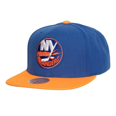 Mitchell & Ness Men's  Royal New York Islanders Core Team Ground 2.0 Snapback Hat
