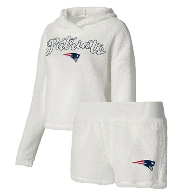 Concepts Sport Women's  White New England Patriots Fluffy Pullover Sweatshirt And Shorts Sleep Set