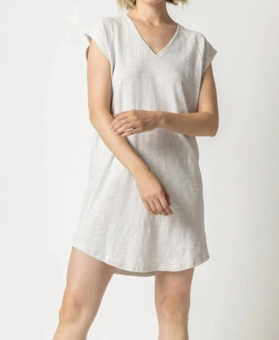 Lilla P V-neck Short Sleeve Raglan Dress In Bone In White