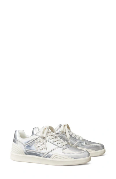 Tory Burch Clover Court Sneaker In Silver