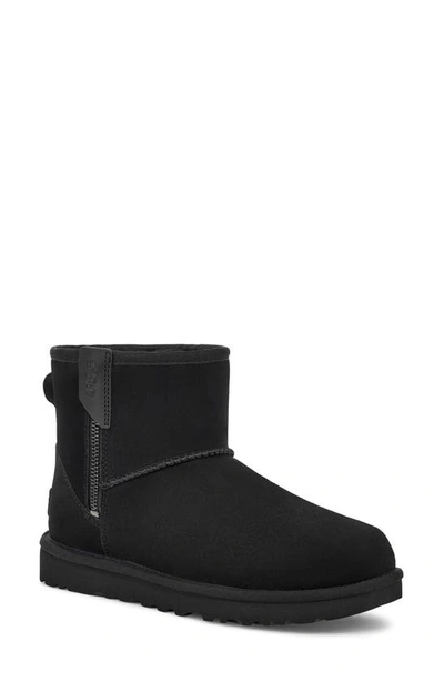 Ugg Classic Mini Bailey Zip Boot In Black