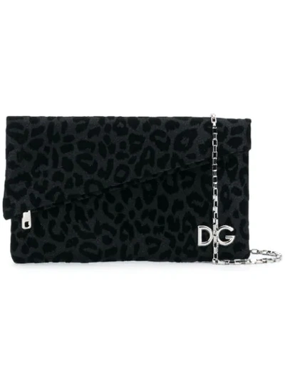 Dolce & Gabbana Foldover Logo Clutch Bag In 8h965 Nero