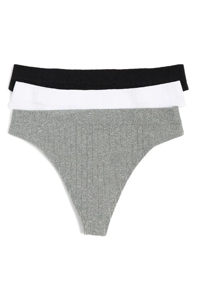 Abound Stevie Textured Thongs In Black- White Multi