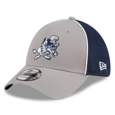 New Era Men's  Silver, Navy Dallas Cowboys Pipe Retro Joe 39thirty Flex Hat In Silver,navy