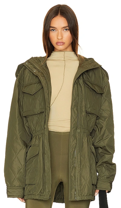 Norma Kamali Quilted Hooded Cargo Jacket In Military
