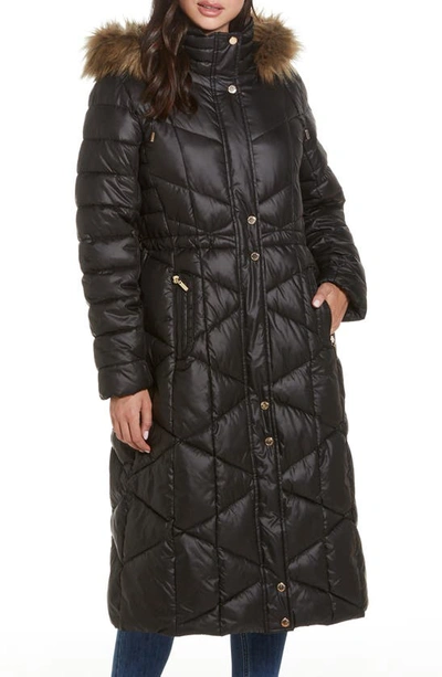 Gallery Quilted Puffer Coat In Black