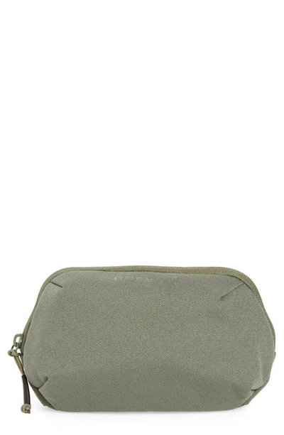 Brevitē The Small Pouch In Green