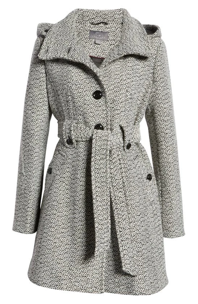 Gallery Belted Coat In Black/white