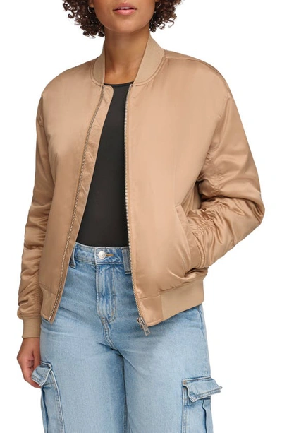 Levi's Oversize Bomber Jacket In Light Khaki