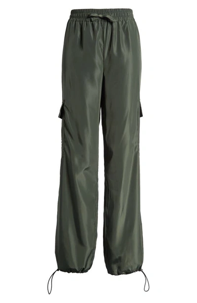 Noisy May High Waist Water Repellent Cargo Recycled Polyester Rain Pants In Kombu Green Detail