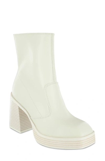Mia Odie Platform Bootie In Bone