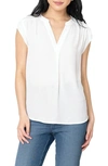 Gibsonlook Notch Floral Print Blouse In Ivory