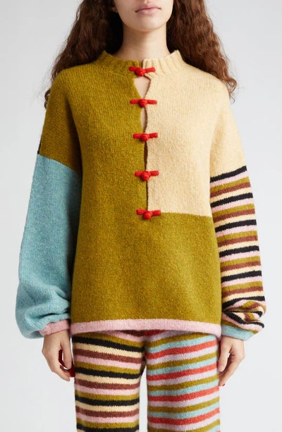 Yanyan Charlie Wah Colorblock Wool Blend Funnel Neck Sweater In Olive Multi