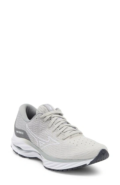 Mizuno Wave Rider 26 Sneaker In Grey