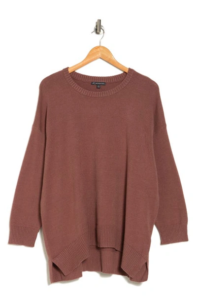 Adrianna Papell Crewneck Curve Hem Pullover Sweater In Pinecone