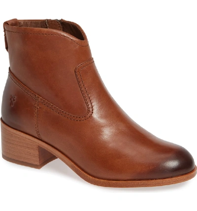 Frye Claire Leather Booties In Cognac