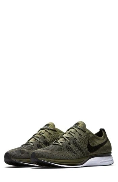 Nike Men's Flyknit Trainer Running Shoes, Green