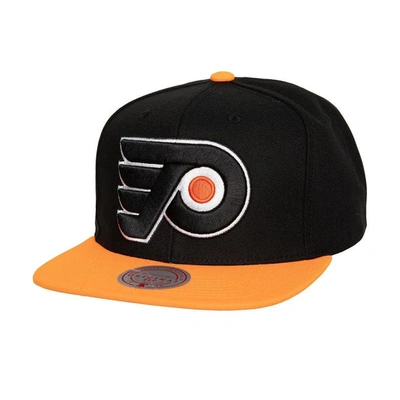 Mitchell & Ness Men's  Black Philadelphia Flyers Core Team Ground 2.0 Snapback Hat