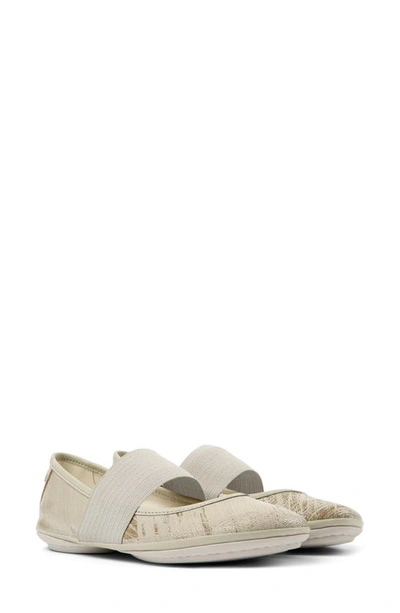 Camper Right Nina Flat In Ivory