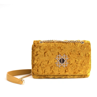 Gunas New York Broadway In Yellow