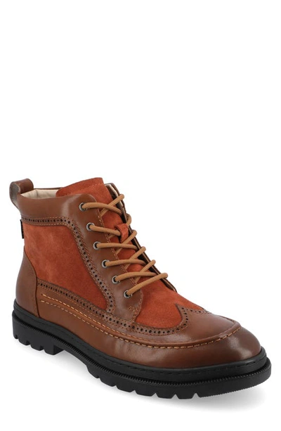 Taft Leather Lug Sole Boot In Honey