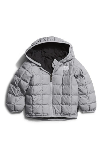 The North Face Babies' Reversible Thermoball™ Hooded Jacket In Meld Grey